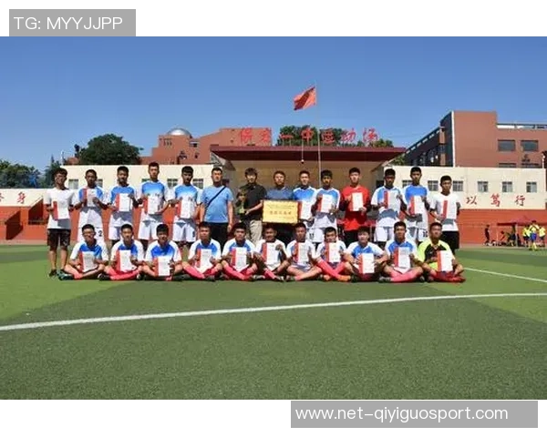 中日兰迎战年青人全力争胜展现球队实力与斗志